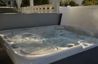 5BD&4BA Private Pool&HotTub, just steps from the beach! Sleeps 14