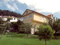 Bueu: country holiday home - 4 rooms - 6/ persons