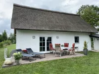 Thatched cottage with sauna (incl, terrace, garden in Worpswede Hotels in Lilienthal