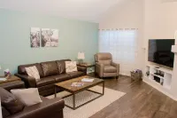 Texas Roots: King Beds - 6 Minutes to Downtown McKinney- Sleeps 6 - Remodeled