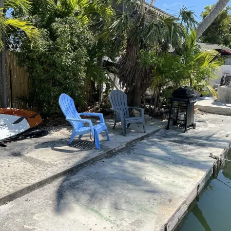 10-20%Off Summer Weeks-Fully Updated Home w/Canal to Sombrero-Message to Inquire