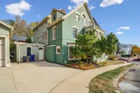 Stone Cliff Manor- historic home with unique history.  Perfect for large groups