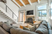 FULLY REMODELED: Large 3bd+Loft/3ba condo with amazing views - Sleeps 10