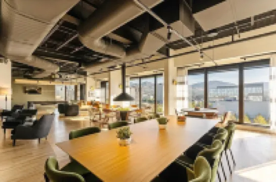 Mountain view l DT SLC-Gym-Free Parking-Pool Table