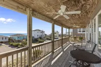 Spacious Home w/Ocean Views at Quiet end of Island