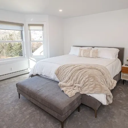 Fully Renovated Condo in Greenspring Community (Mt Snow)