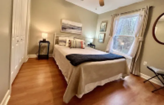 Lake Hartwell on McKinney Point, near Clemson!