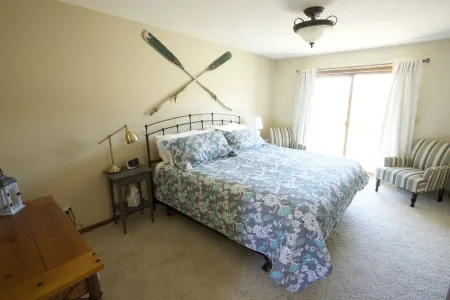 One Minute to Road America - Close to PGA Golfing Отели в г. Шебойган