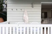 2 Bed apartment opposite the beach Hotels in Miami