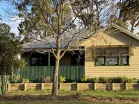 Farmstay Cottage on the Strathbogie Tablelands.