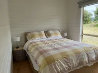 Impression Bay Lodge - Luxury Waterfront Property