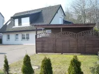 Holiday Home with Garden, pets allowed