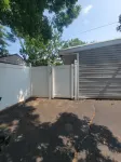 Private 1 bedroom apt in a quiet neighborhood, close to all! 올드필드 등대 주변 호텔