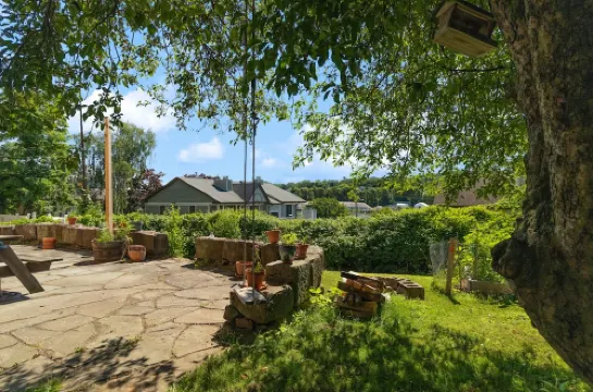 The Pearl, NH hidden luxury close to the Quinnipiac River in historic property