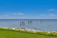 Secluded River Front Cottage