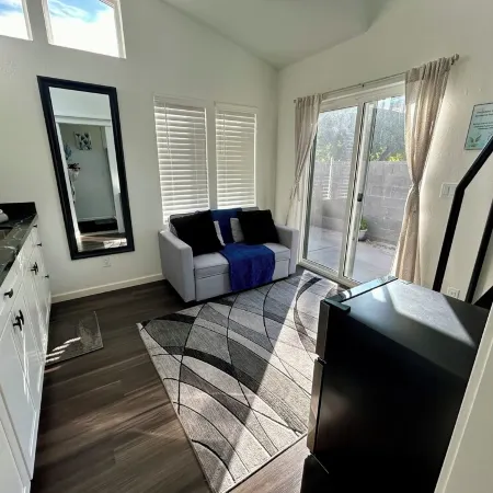 Cozy, Quaint and Sophisticated Loft Style Tiny Home!