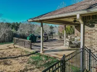 RIVERFRONT HOUSE ON THE LITTLE MISSOURI RIVER!! 1 MILE TO LAKE GREESON