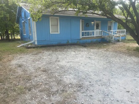 Blue Pool House Отели в г. Лон Ок