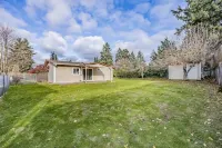 The Homey House close to Everything! Hotels near Wonderwood Park