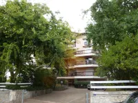 Nice studio near the beach for 3 people free internet parking balcony