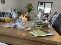 5-star apartment EG barrier-free, WiFi via DSL, Bad Brambach 바트브람바흐 호텔