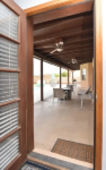 TMK-Spacious 4br home with pool for your comfort. EV charger available