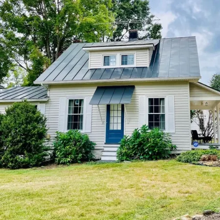 Cozy Country Getaway in the Heart of Upperville