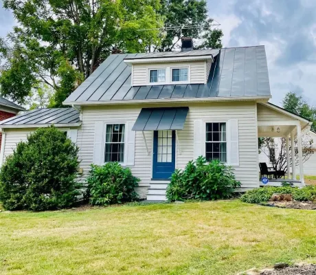 Cozy Country Getaway in the Heart of Upperville - 부티크