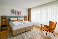City Arcaden Hotel