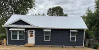New 3-bedroom stylish house centrally located in Elizabethtown. - 3-Star