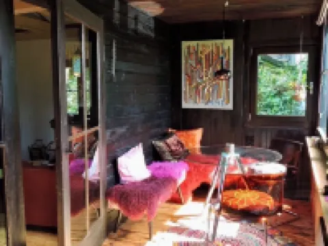 Black Pearl of Paradise im Bergischen Land vor den Toren Kölns Hotels in Overath