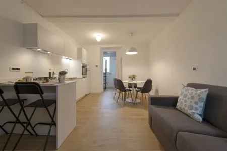 CORTE MARIA CRISTINA 2 Cinque Terre, Lunigiana, Tuscany Отели в г. Масса-Каррара