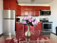 Valentine Suite / 1BD/1BA Apt in Holiday House