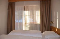 Beautiful attic apartment - Free WIFI Hotels in Ortisei