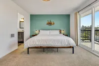 Panoramic Ocean View - Game Room - Fire Pit - Large Deck - Casino - Redwoods