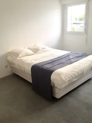 Au Calme, Jacuzzi vue mer à 200 Mètres de la Plage Hotels in Giens Peninsula