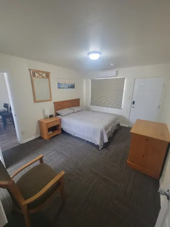 1 bed .75 bath Apartment B