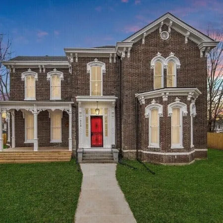 Sir Barton @ The HoM- KY Horse Park 11min, Ark 30min, Walk Downtown / GT College