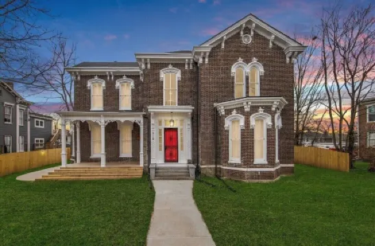 War Admiral @ The HoM- KY Horse Park 11min, Ark 30min, Walk Downtown/GT College