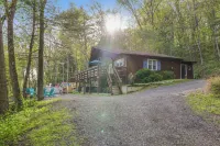 Secluded 4 BR-Heated Pool/Hot Tub/Game Room/Fishing Pond/Huge Deck/Fire Pit! Các khách sạn gần Rose's Creekside Cottage