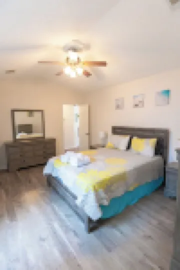 Ranch near beaches, downtown, Shem Creek, Old Village