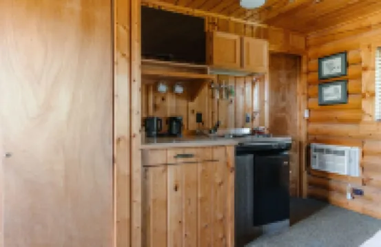 Bunkhouse 4 at Gallatin Canyon Cabins