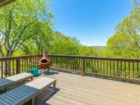 Lookout Mtn View! STEAM Shower, Fenced Yard 🐶⛰️ Hotels in Walker County