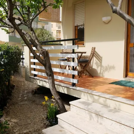 100 m from the Beach for 2-6 Persons, 3-Bedrooms Apartment Wth AC +Little Garden