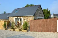 Penty, Ideal for Couple, 500 m from Sea, GR 34, 1km from Voie Verte (Bicycle Path)