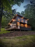 半島湖溫馨小屋，佔地40英畝 - 精品