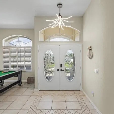 FANTASTIC!! LUXURY REMODEL, SUN FILLED-HEATED POOL, NEW LISTING, 5MIN 2FISHVILL