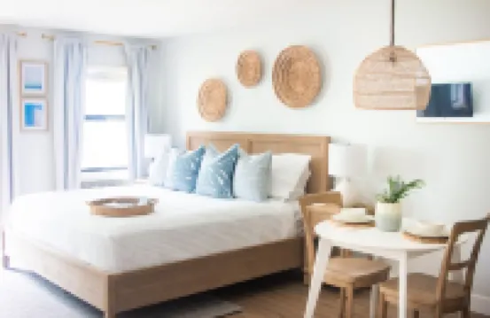 The Blue Palm at Inlet Beach • Steps to Beach & Pool • King Bed • 30A Florida