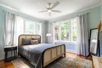 Newly Restored 2BR Heights Cottage
