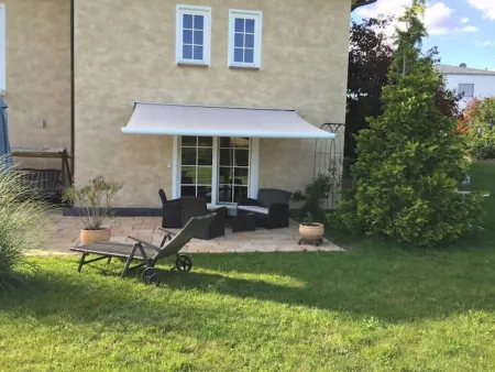 Gemütliches Ferienhaus Bella mit Garten
